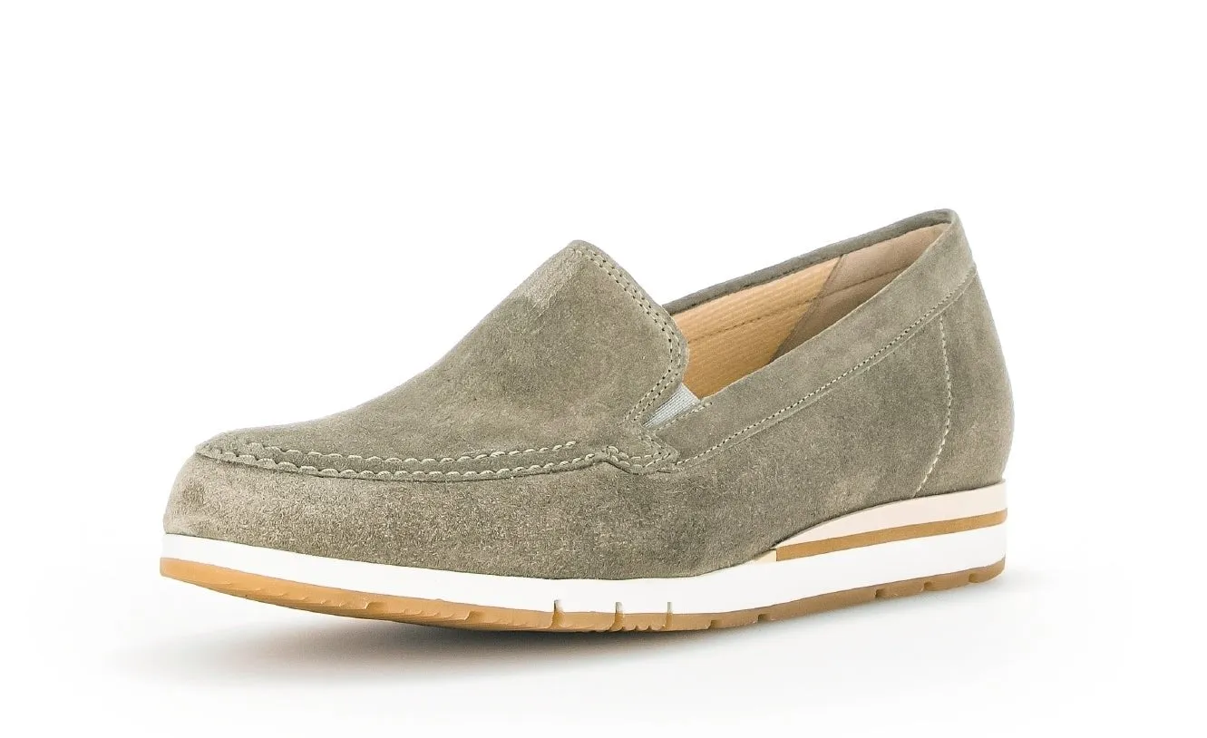 '22.414.34' women's loafer - green