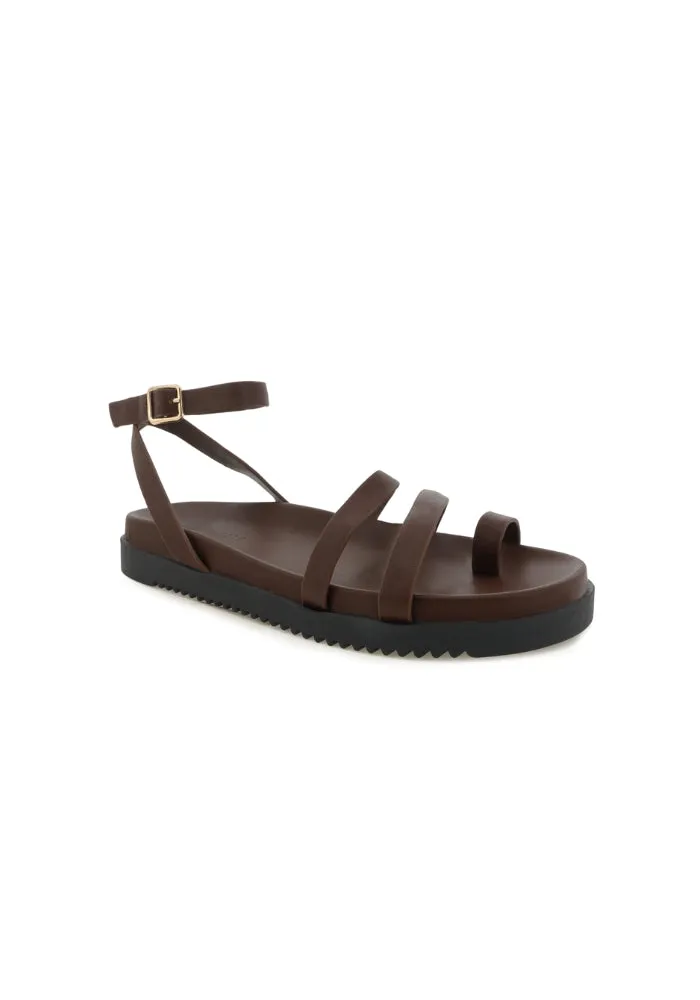 Astrid Sandal