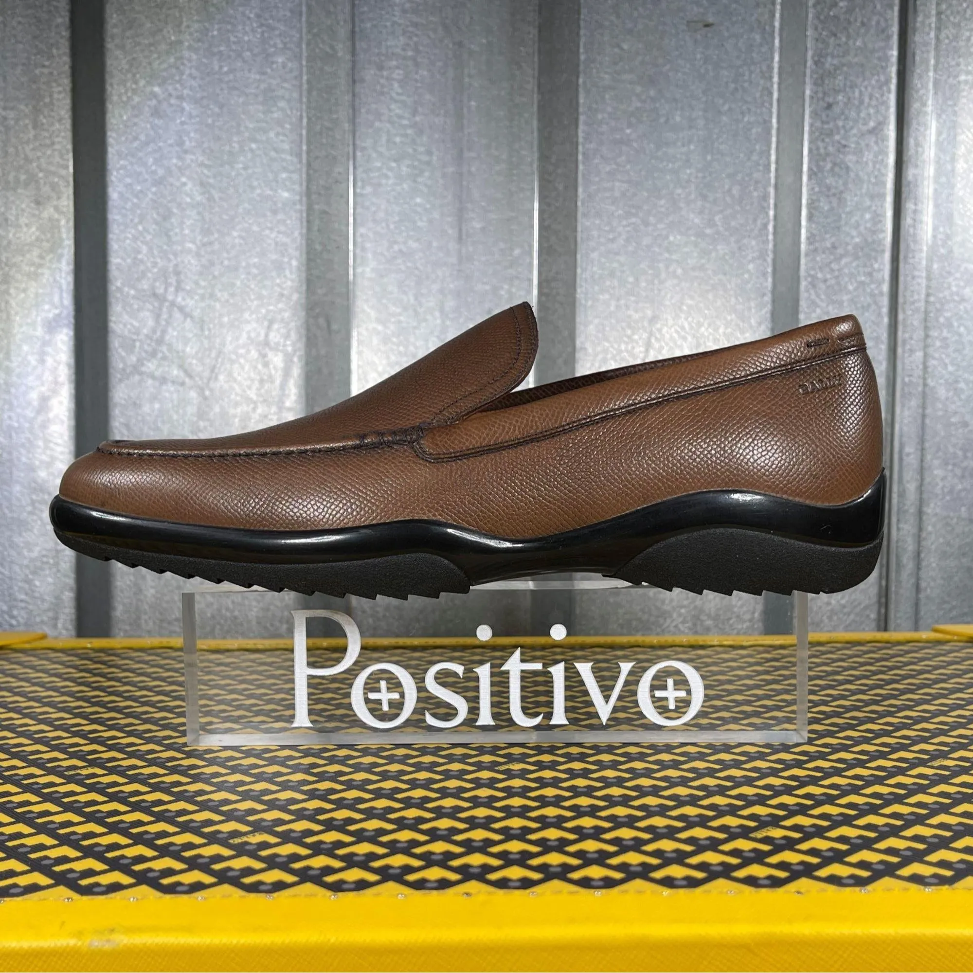 Bally Mils Coffee Leather Loafers w/ Defect