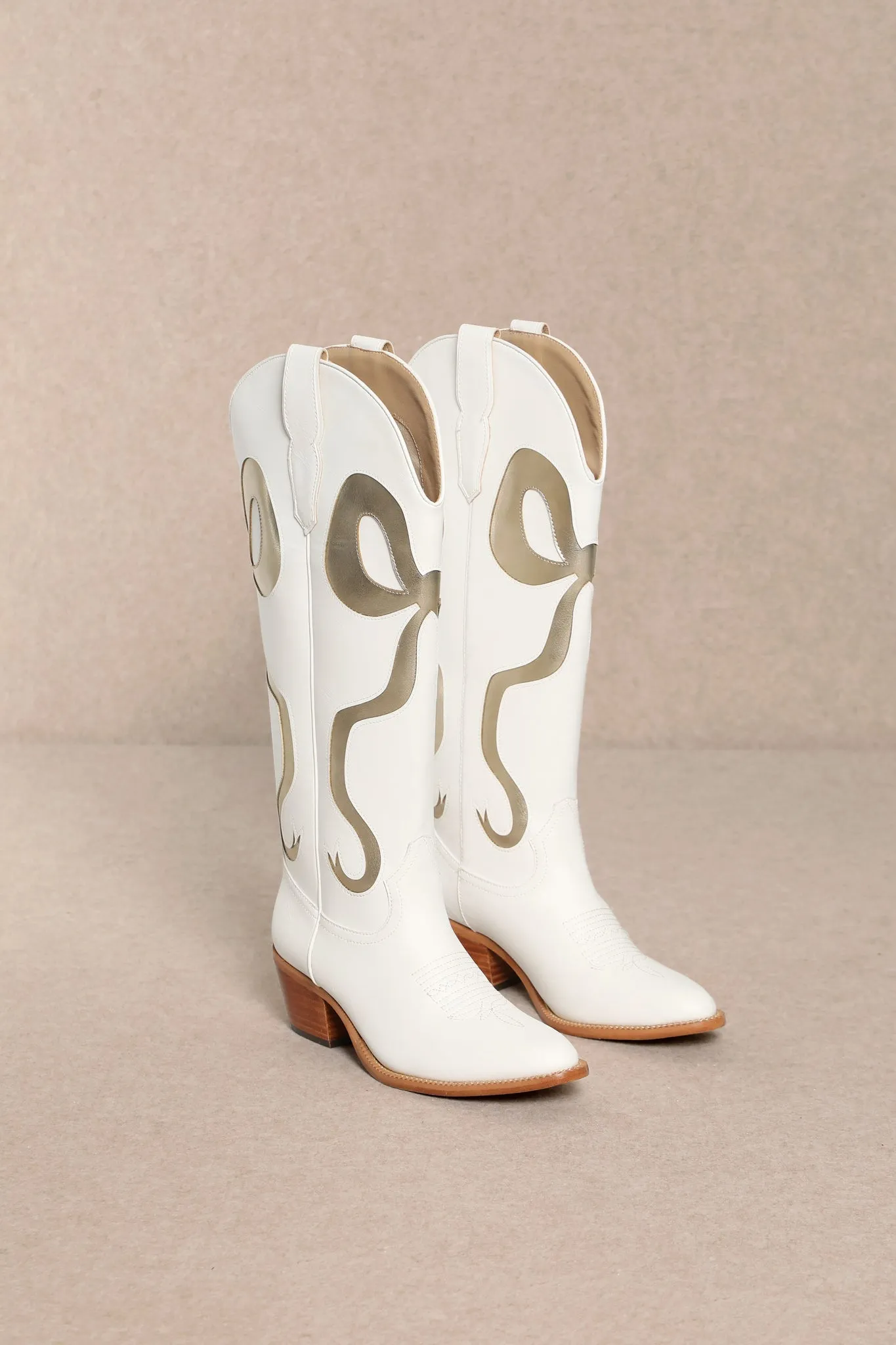 Coquette Bow Cowboy Boots- Gold