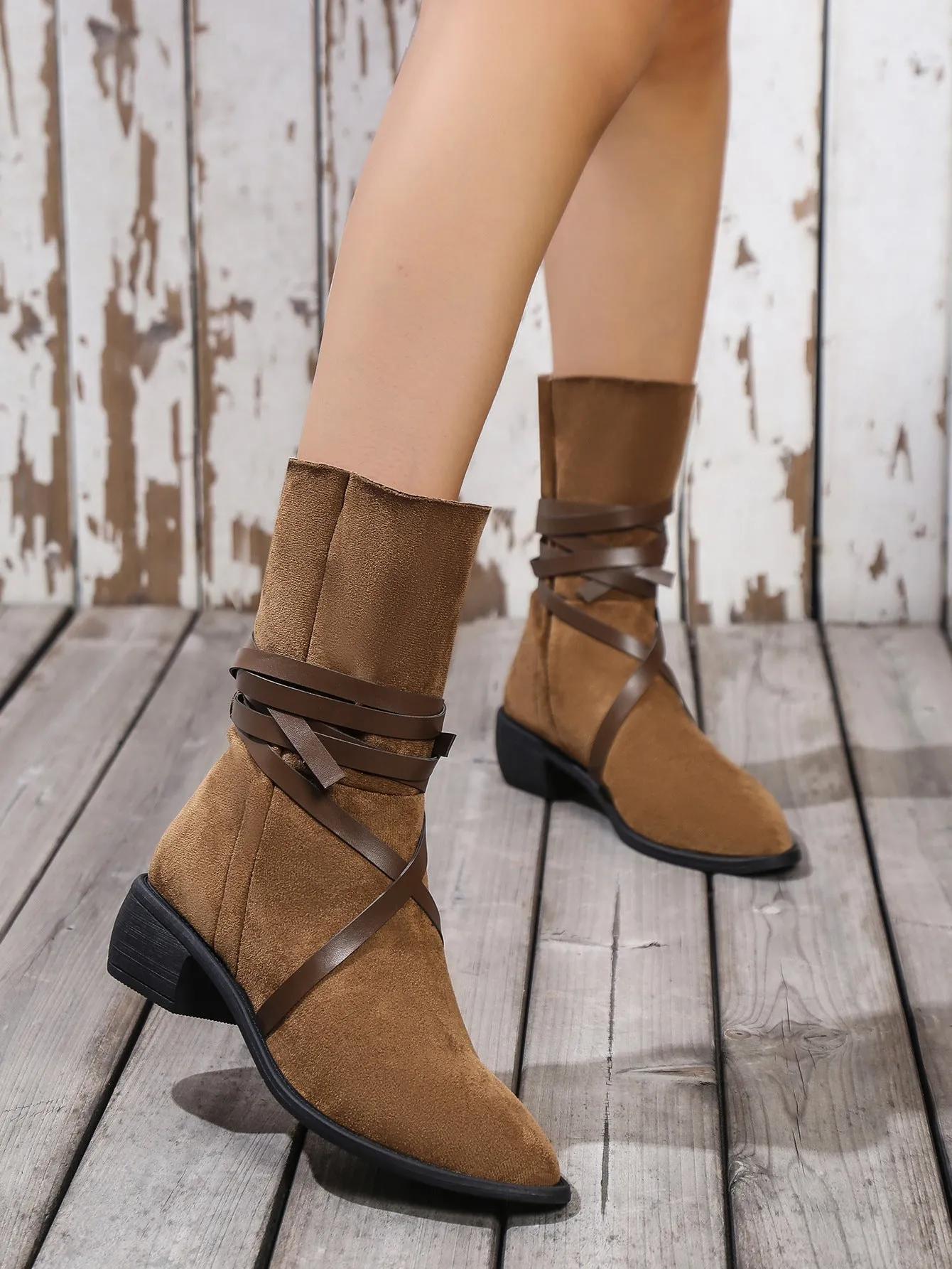 Creamtopmall Lace-Up Pointed Toe Western Martin Boots
