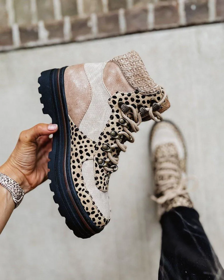 Creamtopmall Need You Now Leopard Booties