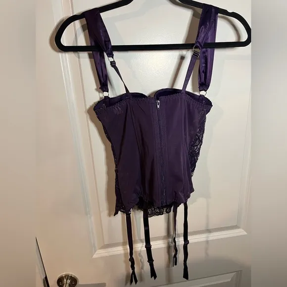 Dreamgirl Deep Purple Corset / Underwire Bra Lingerie with Lace Cut Outs Size 34