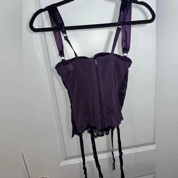 Dreamgirl Deep Purple Corset / Underwire Bra Lingerie with Lace Cut Outs Size 34
