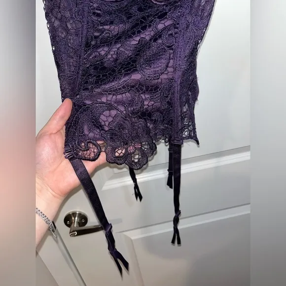 Dreamgirl Deep Purple Corset / Underwire Bra Lingerie with Lace Cut Outs Size 34