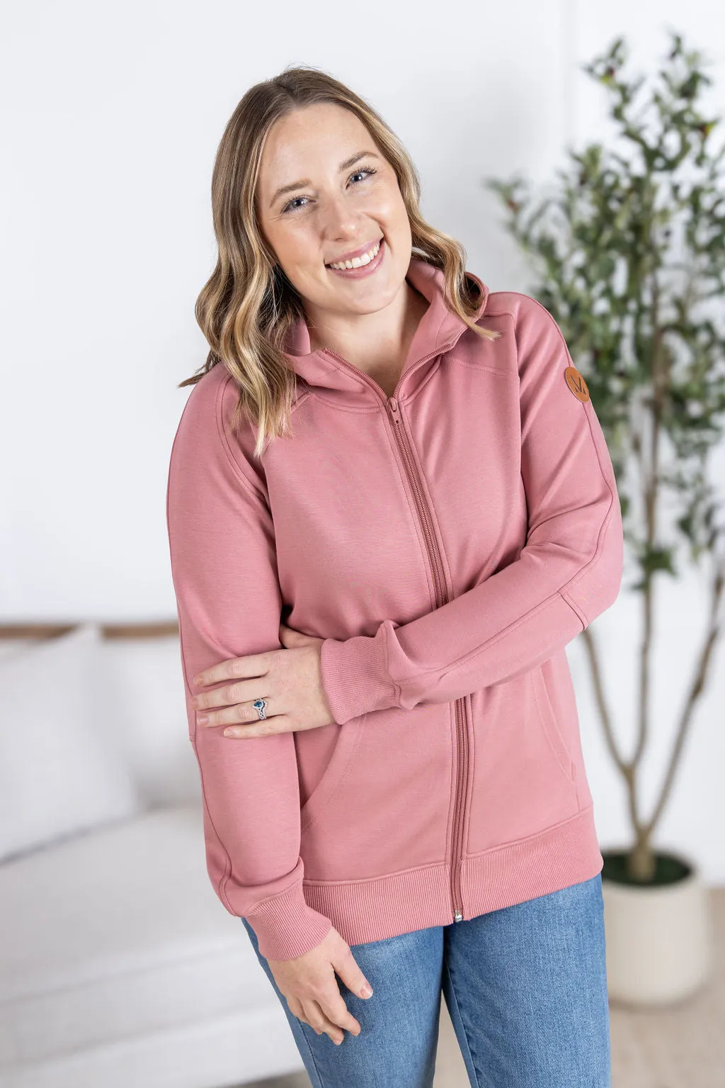 IN PRODUCTION Scuba FullZip Hoodie - Rose