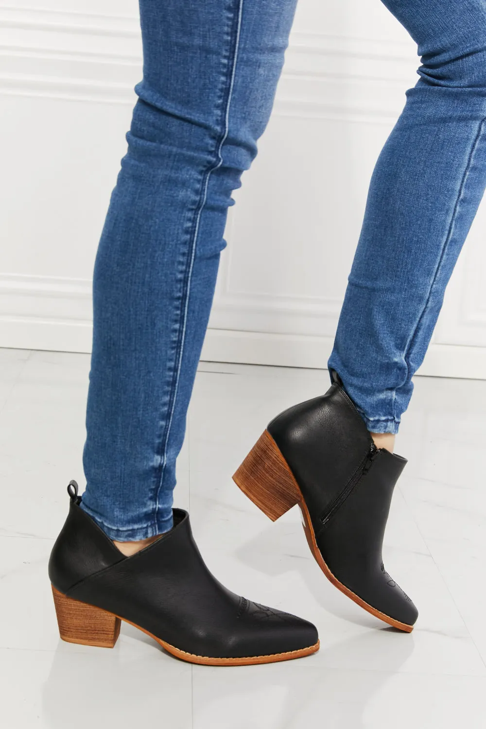 Kiara Embroidered Crossover Cowboy Bootie in Black