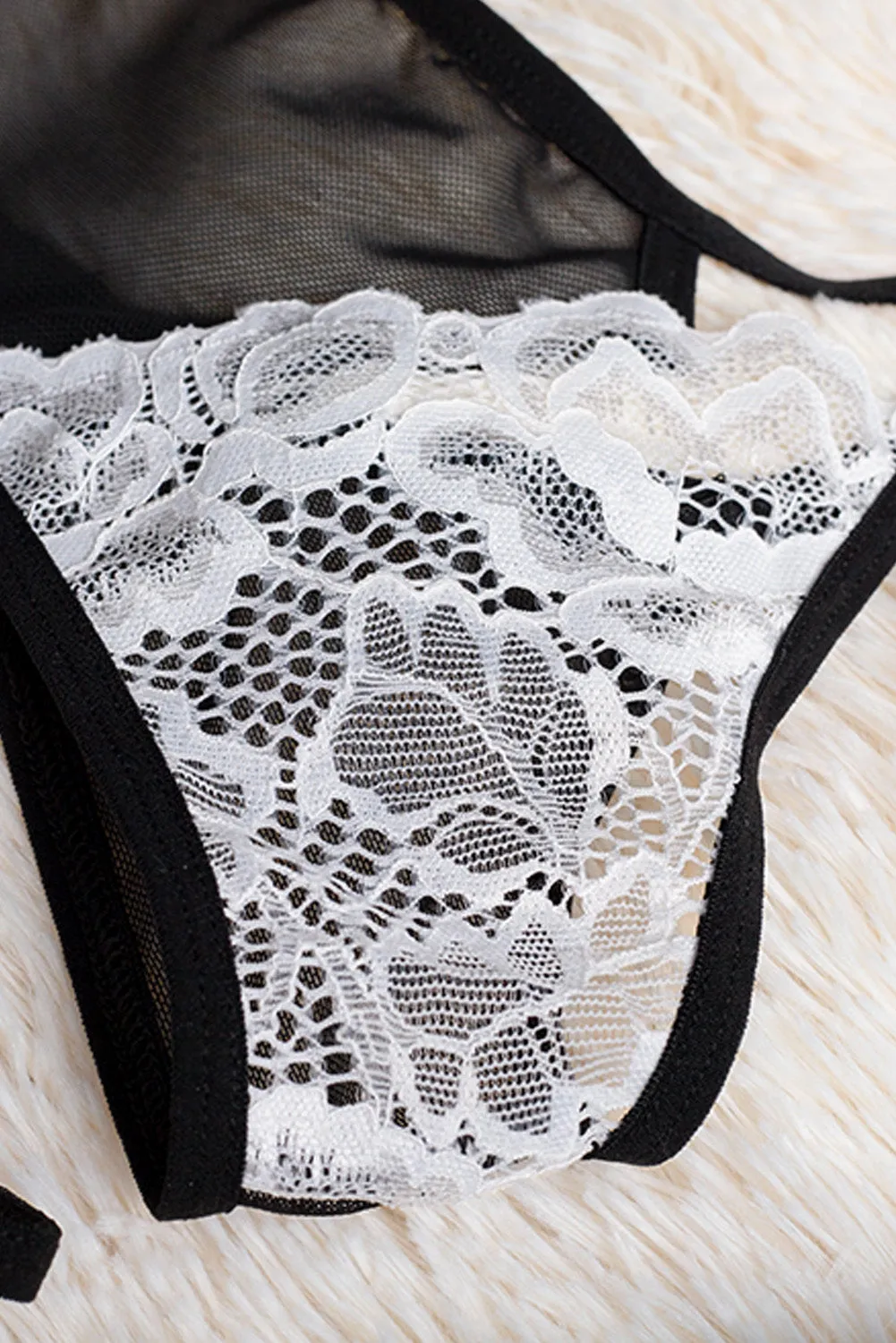 Lace Mesh Color Block Garter Belt Stocking With Thong