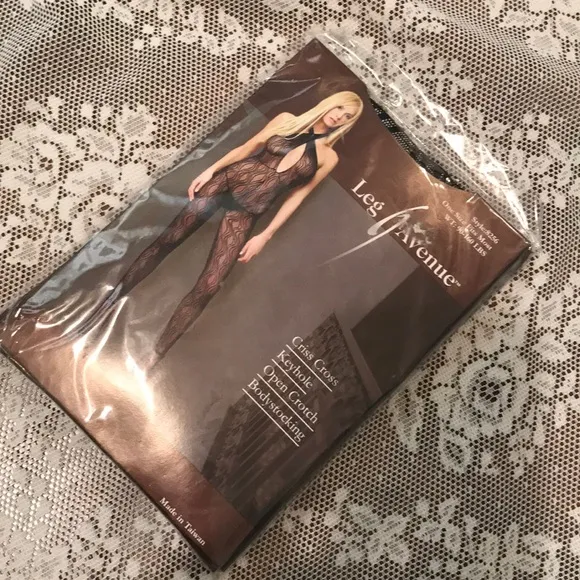 LEG AVENUE (NEW) LINGERIE Open Crotch Bodystocking