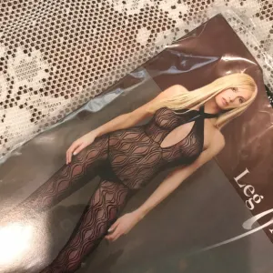 LEG AVENUE (NEW) LINGERIE Open Crotch Bodystocking