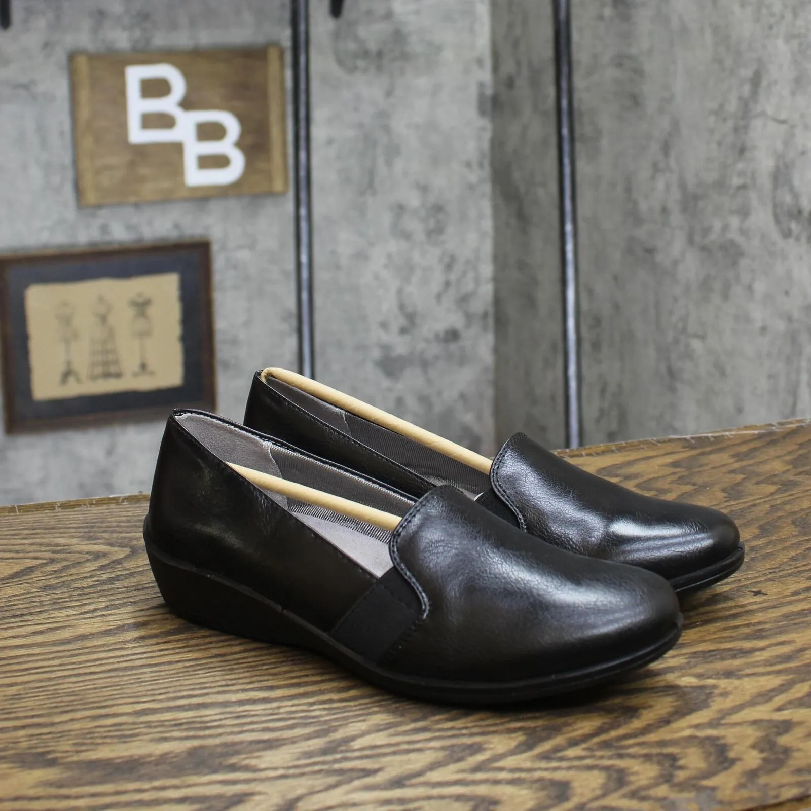 Lifestride Women's Isabelle Slip-on Loafers E3472S3 Black 6M