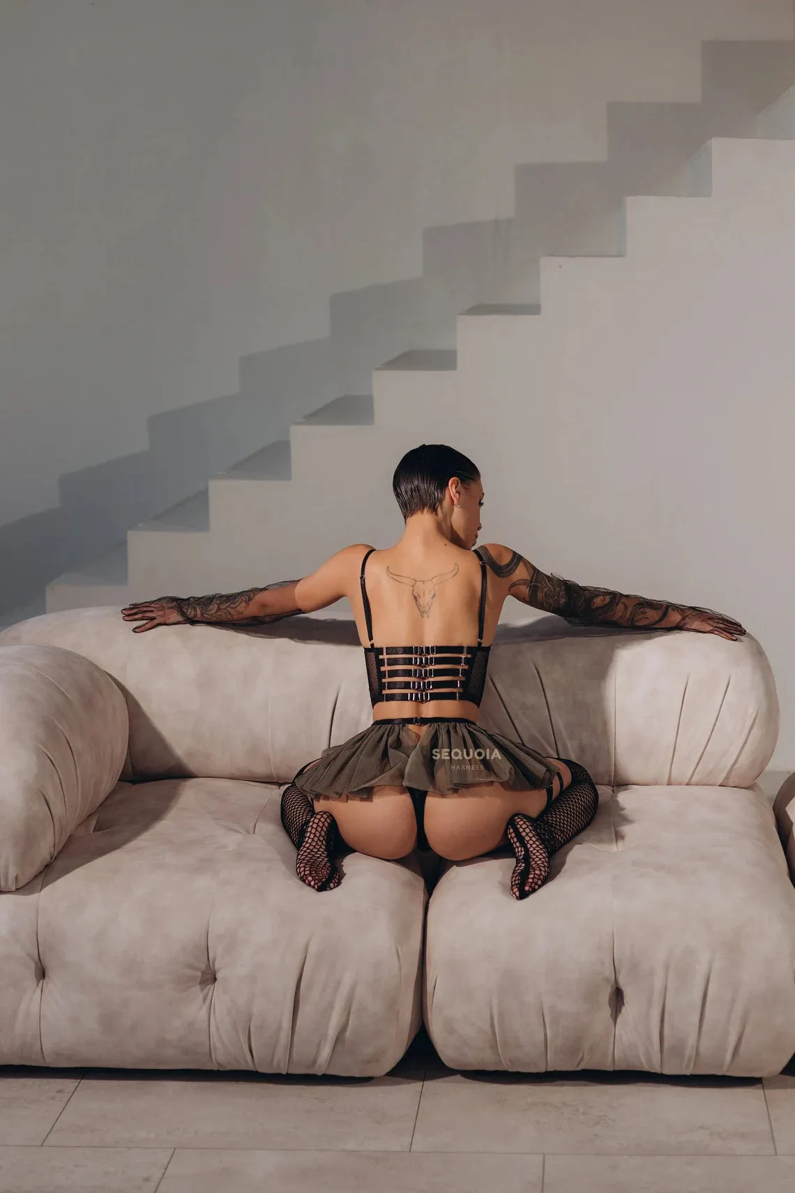 Lingerie set "Femina" with mesh chiffon long gloves