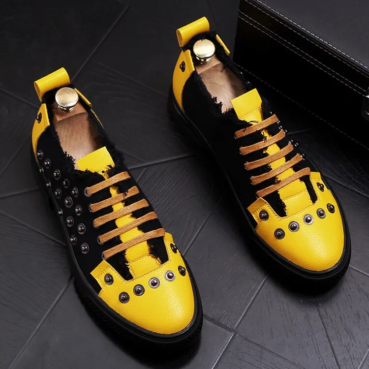 Men Fashion Causal Rivets Shoes Male Street Trend Retro Yellow Black Punk Style Loafers Men Luxury Brand Shoes