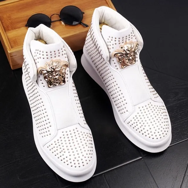 men shoe High quality leather loafers with thick and low rivets,casual board shoes,shoes with high height