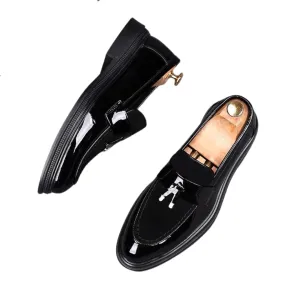 Mukhethwas Loafers