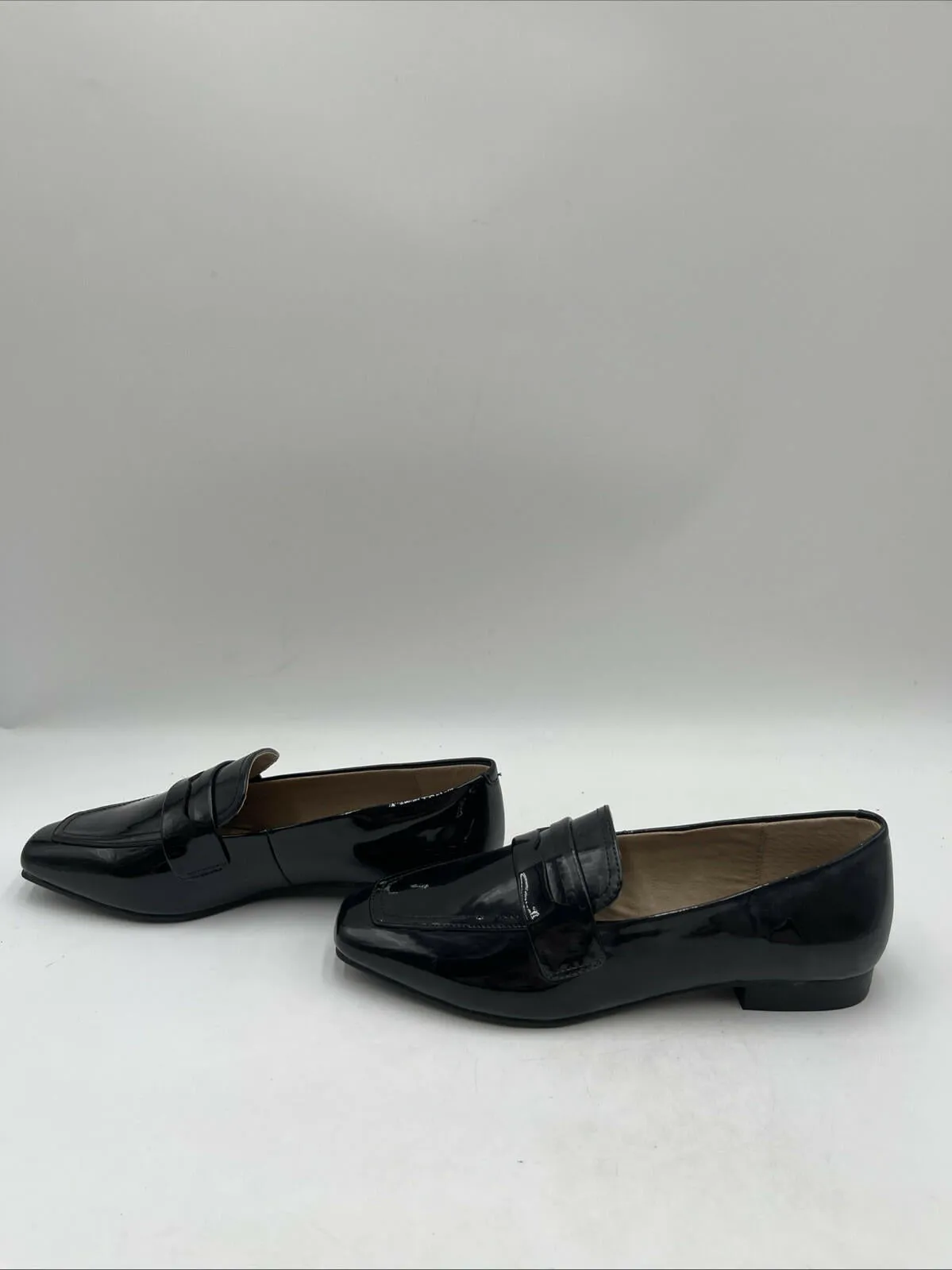 NWB Women’s Steve Madden Romik Loafers Black Size 6