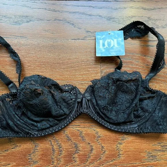 NWT Vintage Lou Bra from Paris France! Chantilly Lace With Bows Black 34B &amp; 34C