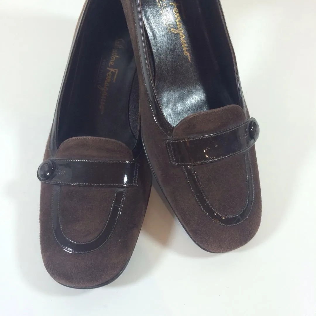 SALVATORE FERRAGAMO Chocolate Brown Suede Loafers with Patent Detail Size 8