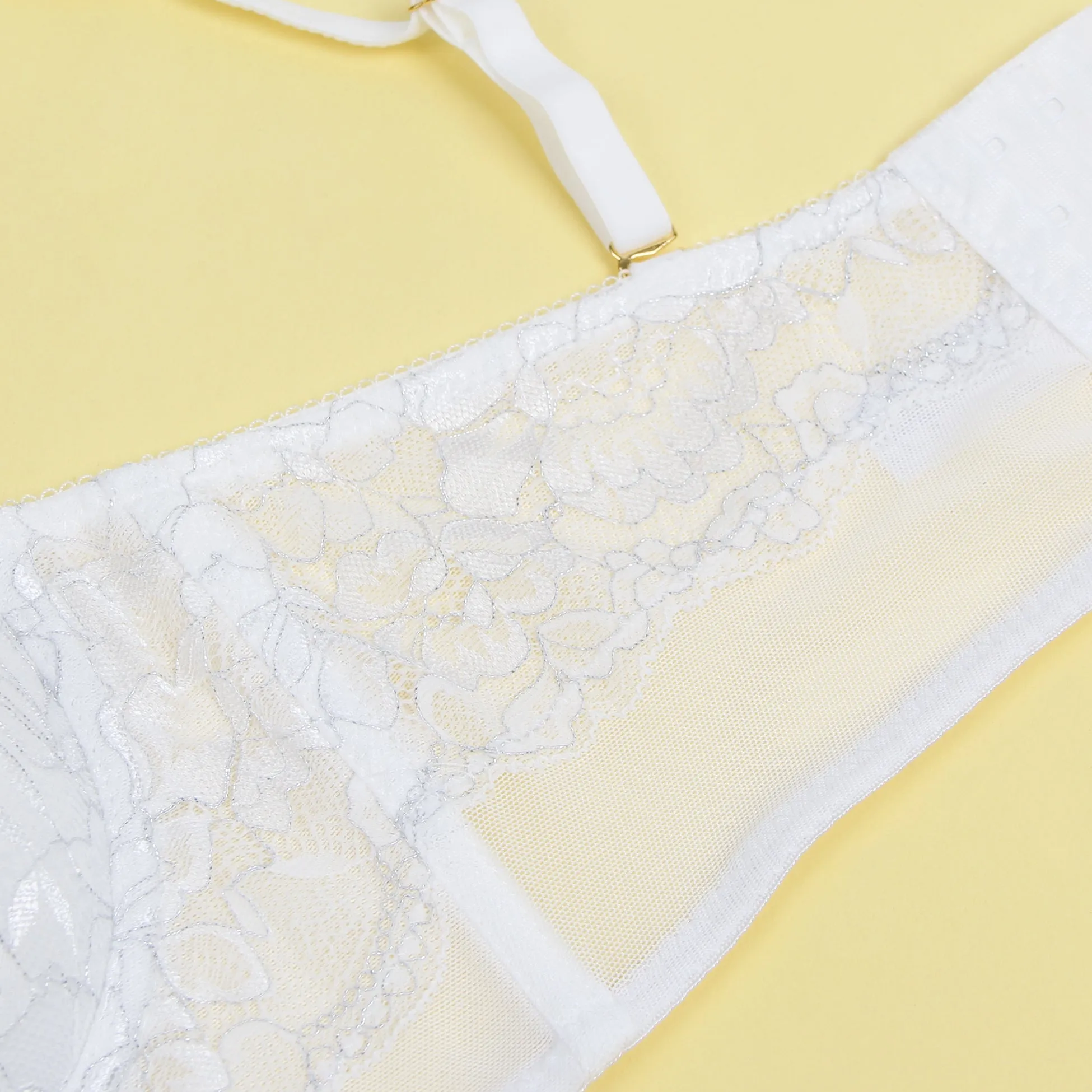 Sexy Egypt Lace Golden String Pattern Bra Set