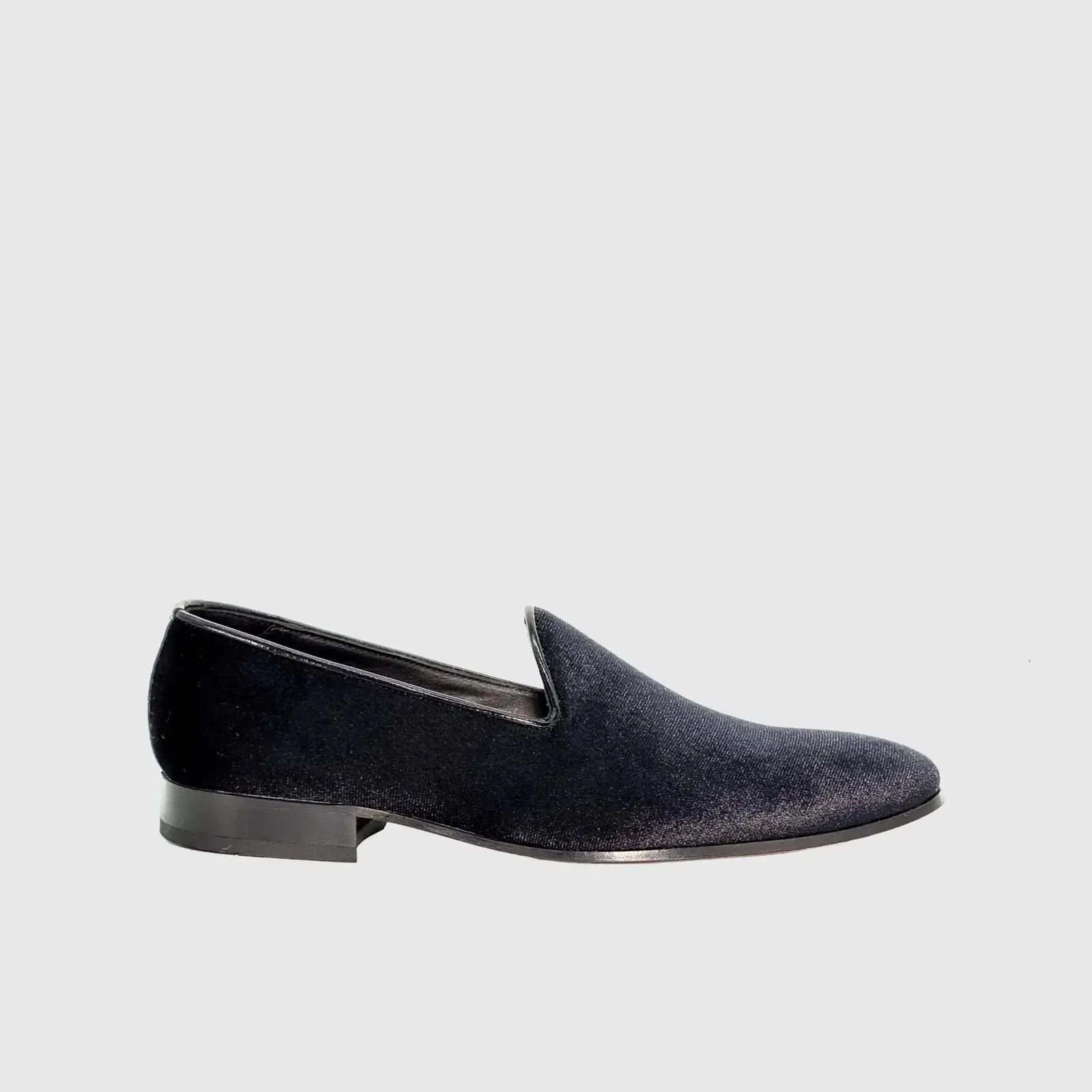 Statement Slip-On Loafers - ELI11623