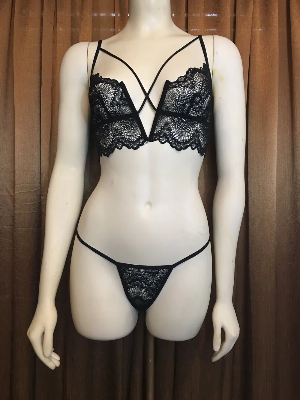 “STORM” (BLACK)