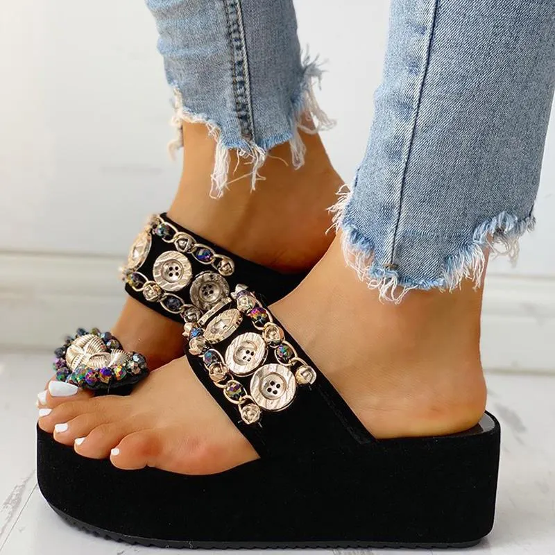 Studded Detail Toe Ring Flat platform sandals
