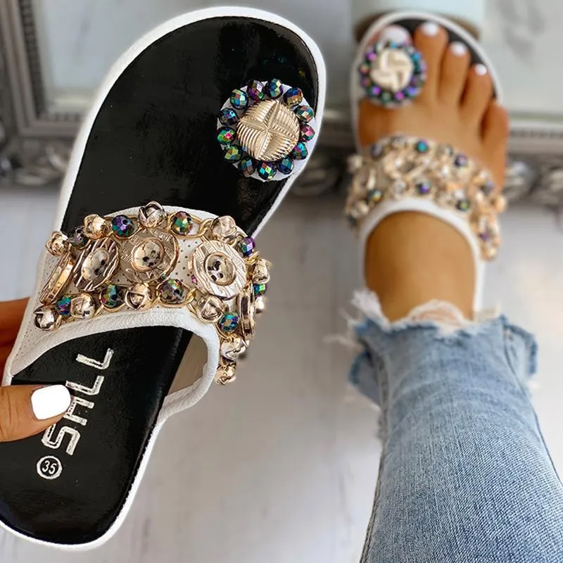 Studded Detail Toe Ring Flat platform sandals