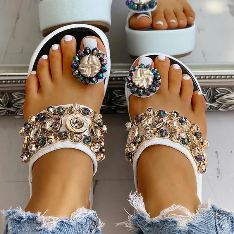 Studded Detail Toe Ring Flat platform sandals