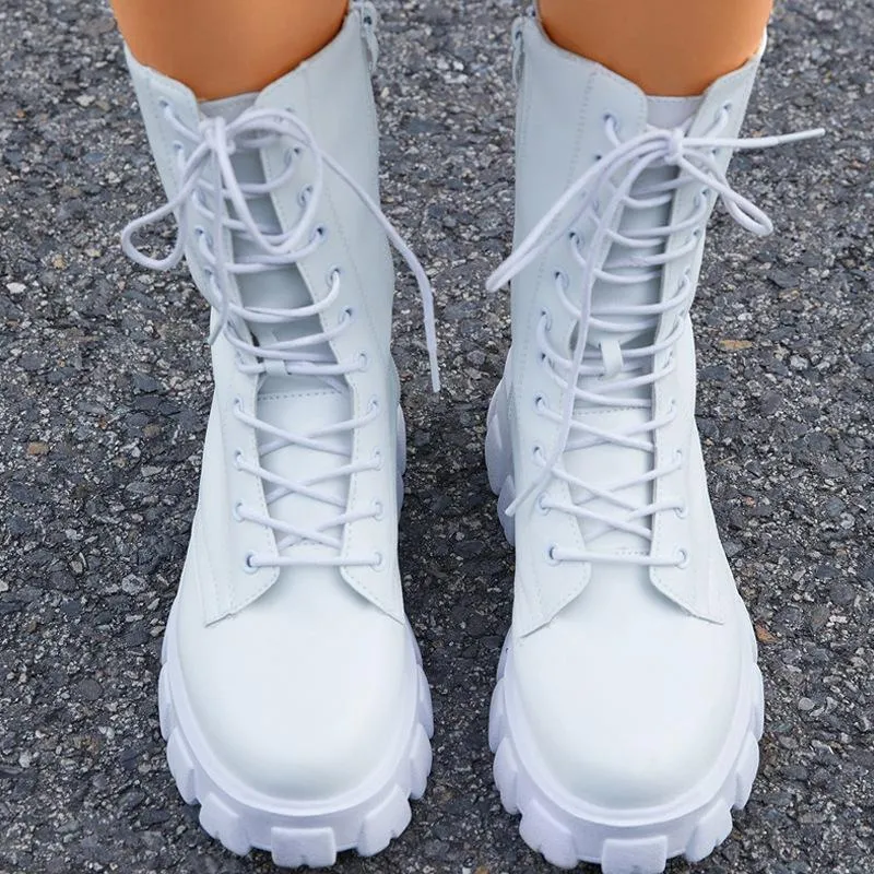 Trendy and supportive orthopedic Boots 