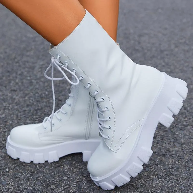 Trendy and supportive orthopedic Boots 