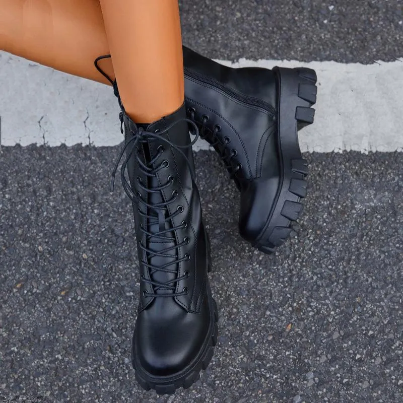 Trendy and supportive orthopedic Boots 