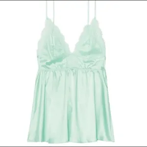 VERY SEXY Chantilly Lace Satin Babydoll Slip