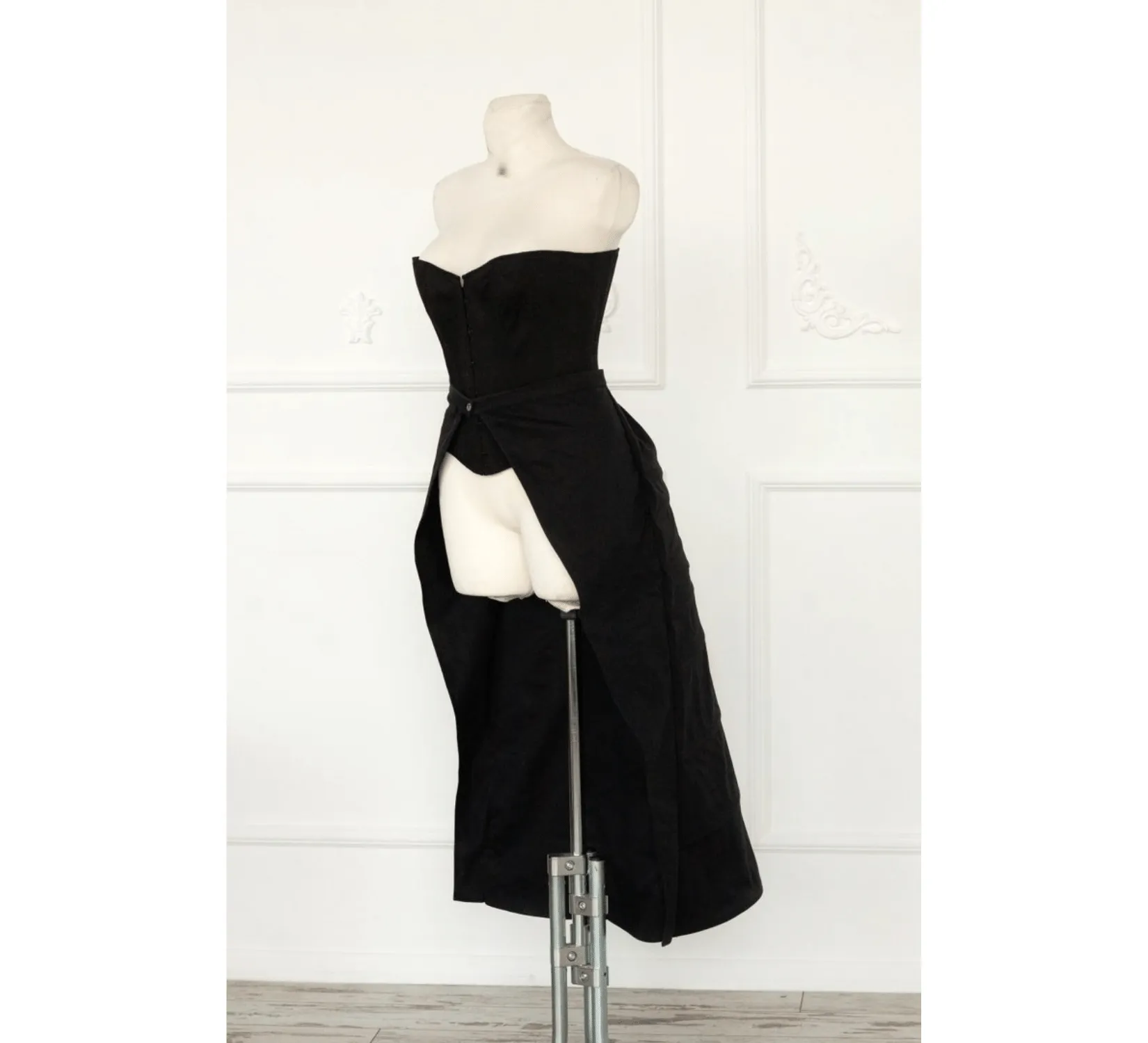 Victorian overbust black corset