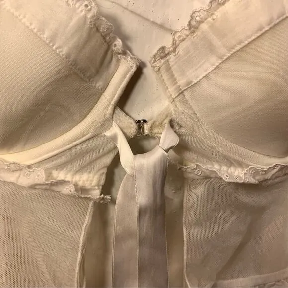 Victoria’s Secret I DO Lingerie Set Size 36D Wedding White Lace Honeymoon Sheer