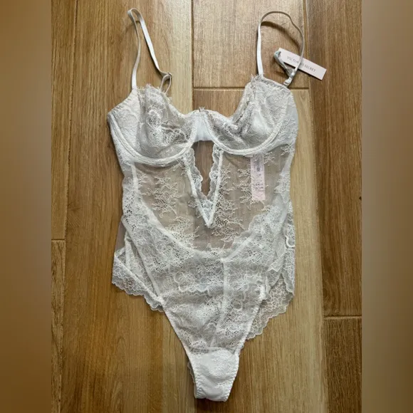 Victoria’s Secret lingerie white lace thong bodysuit