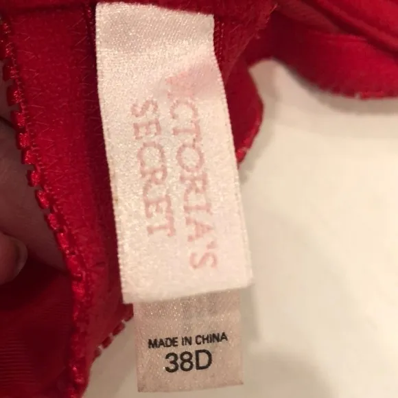 Victoria's Secret Very Sexy Red Bra with Black Lace Overlay Lingerie Valentine's