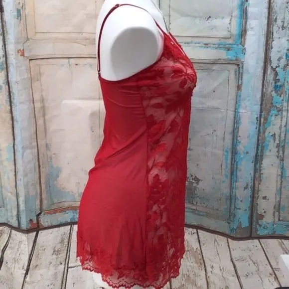 Victorias Secret Womans Medium Red Lace Mesh Sheer Lingerie Spaghetti Strap
