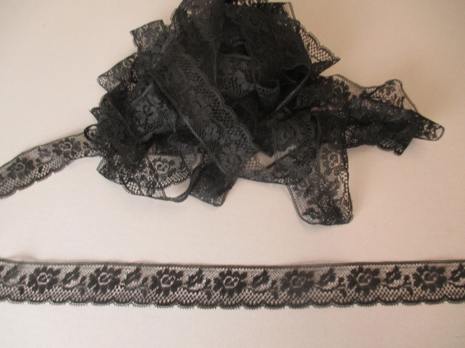 Vintage 40s lingerie lace yardage