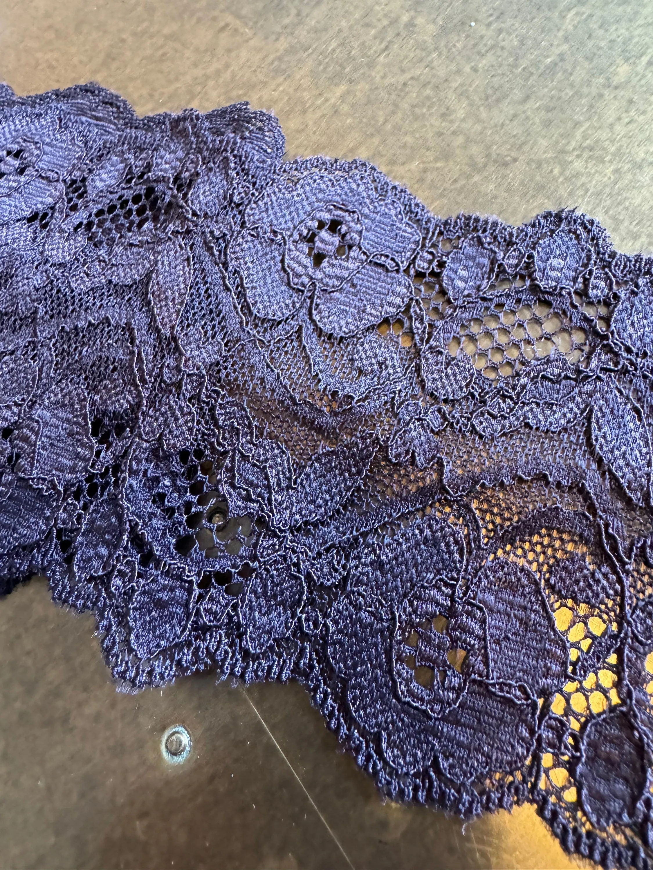 Wide Lace, 3 1/4” Wide Stretch Lace, Lace Trim, 8cm Lace, Fashionable Lace, Bandau Lace, Wide Lace, Floral Lace, Lingerie, Double Scallop
