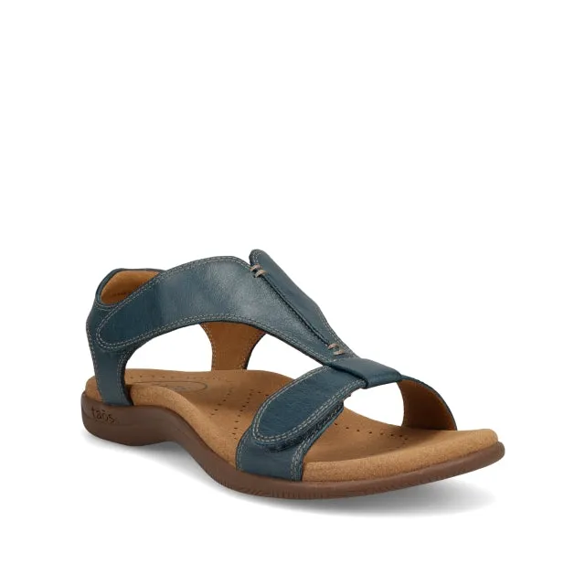 Women's Taos The Show Color: Warm Red
