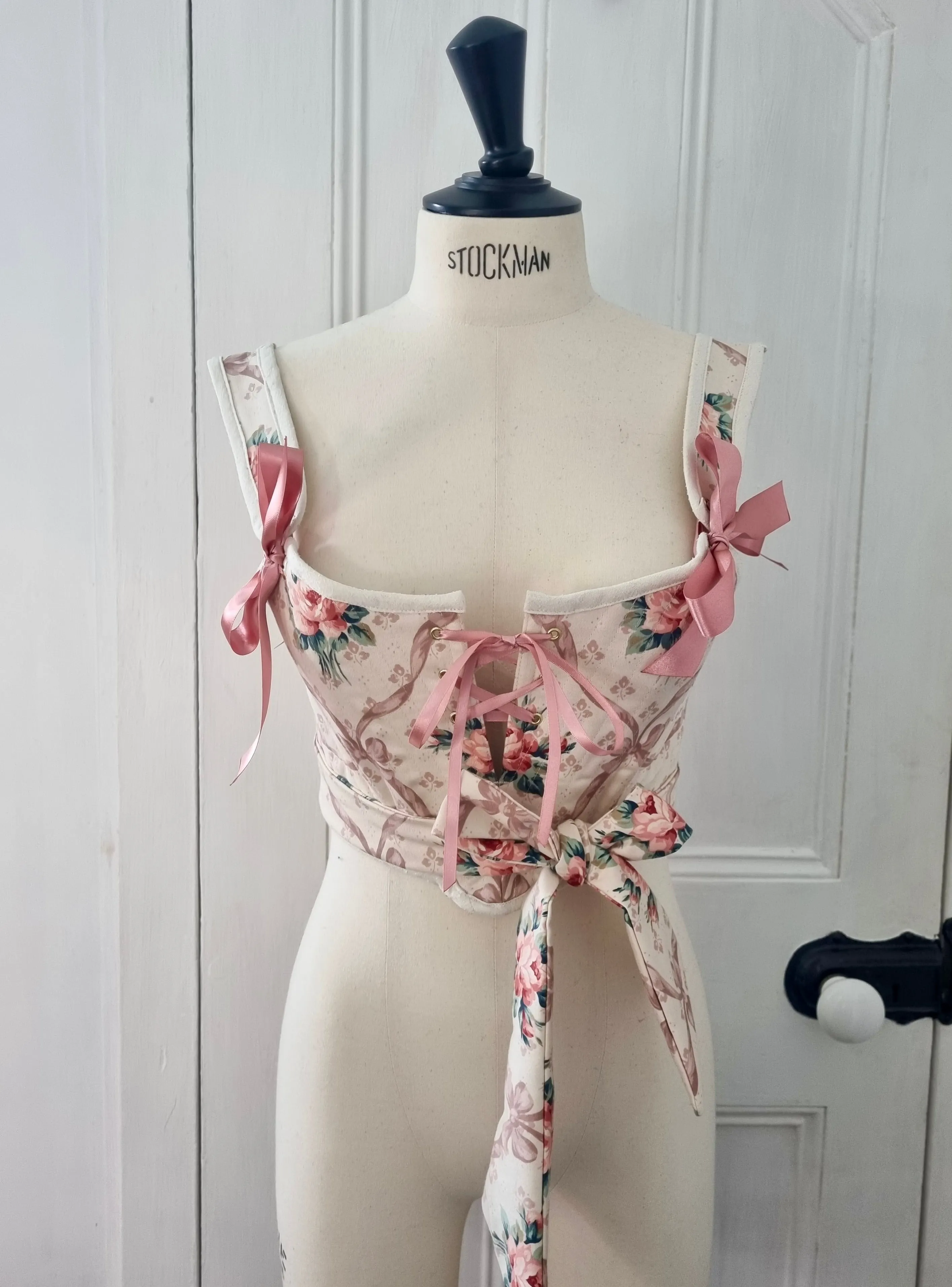 Wrap Around Patchwork Stays Size S: Bust 32-34 Waist 26-28